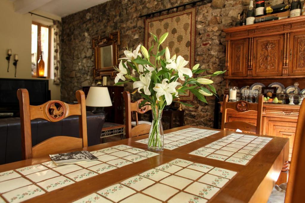 Aux Quatre Saisons Axat Bed and Breakfast Zewnętrze zdjęcie