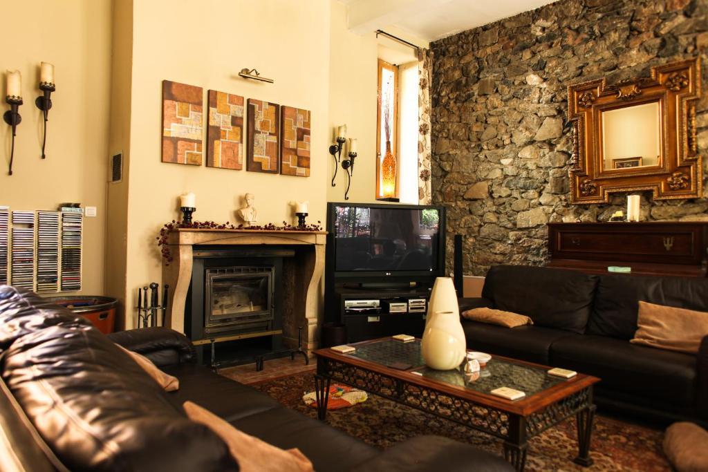 Aux Quatre Saisons Axat Bed and Breakfast Zewnętrze zdjęcie